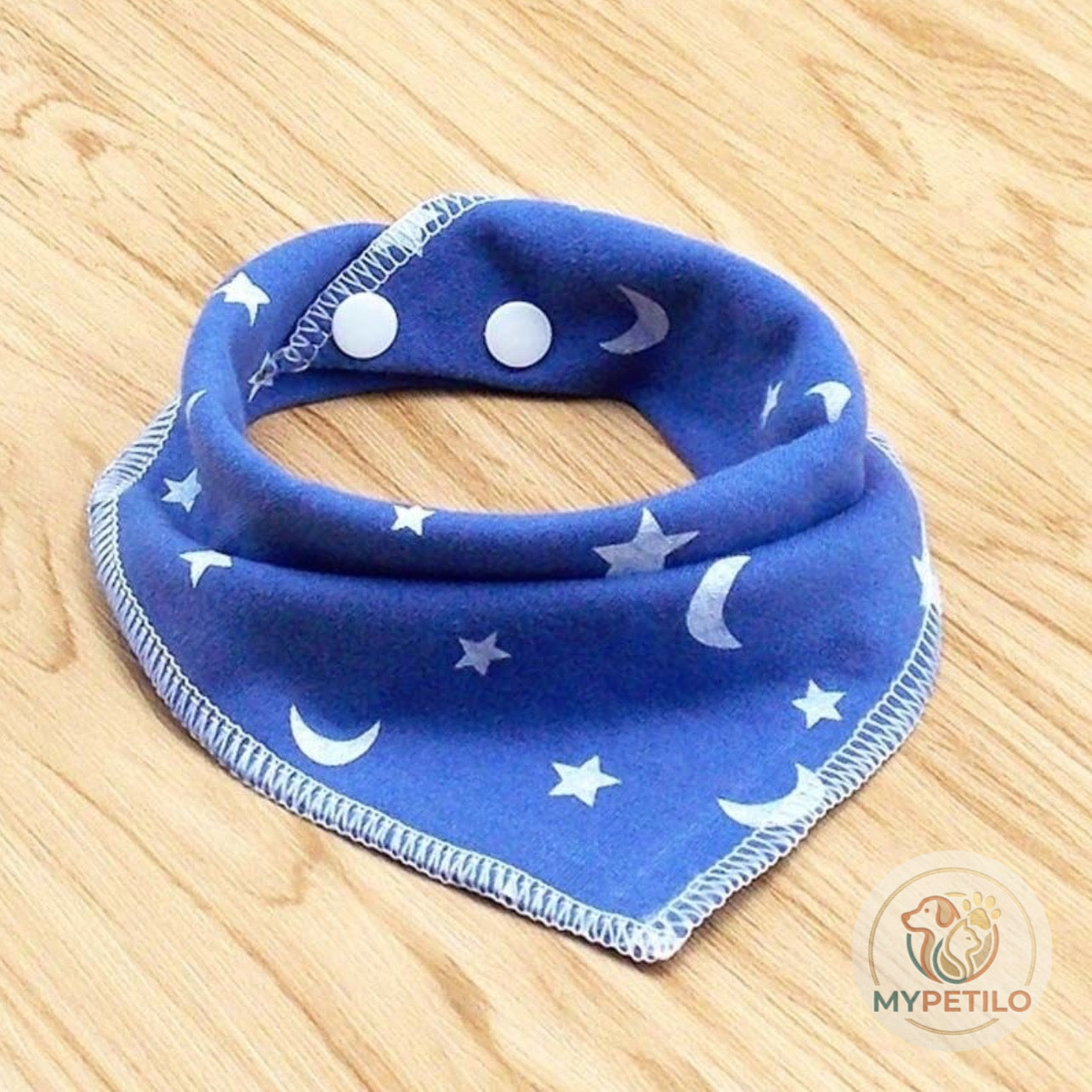 Cat and dog triangle scarf