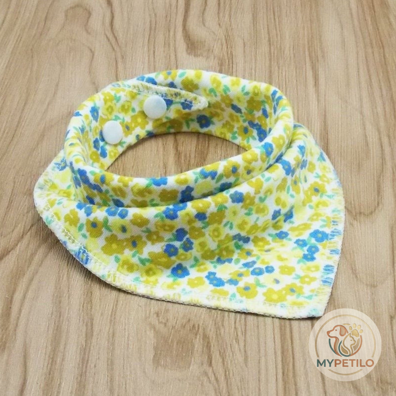 Cat and dog triangle scarf